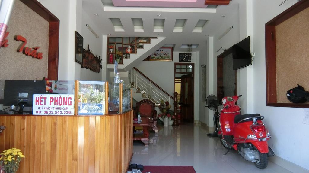 Anh Tuan Hotel Hue Exterior foto